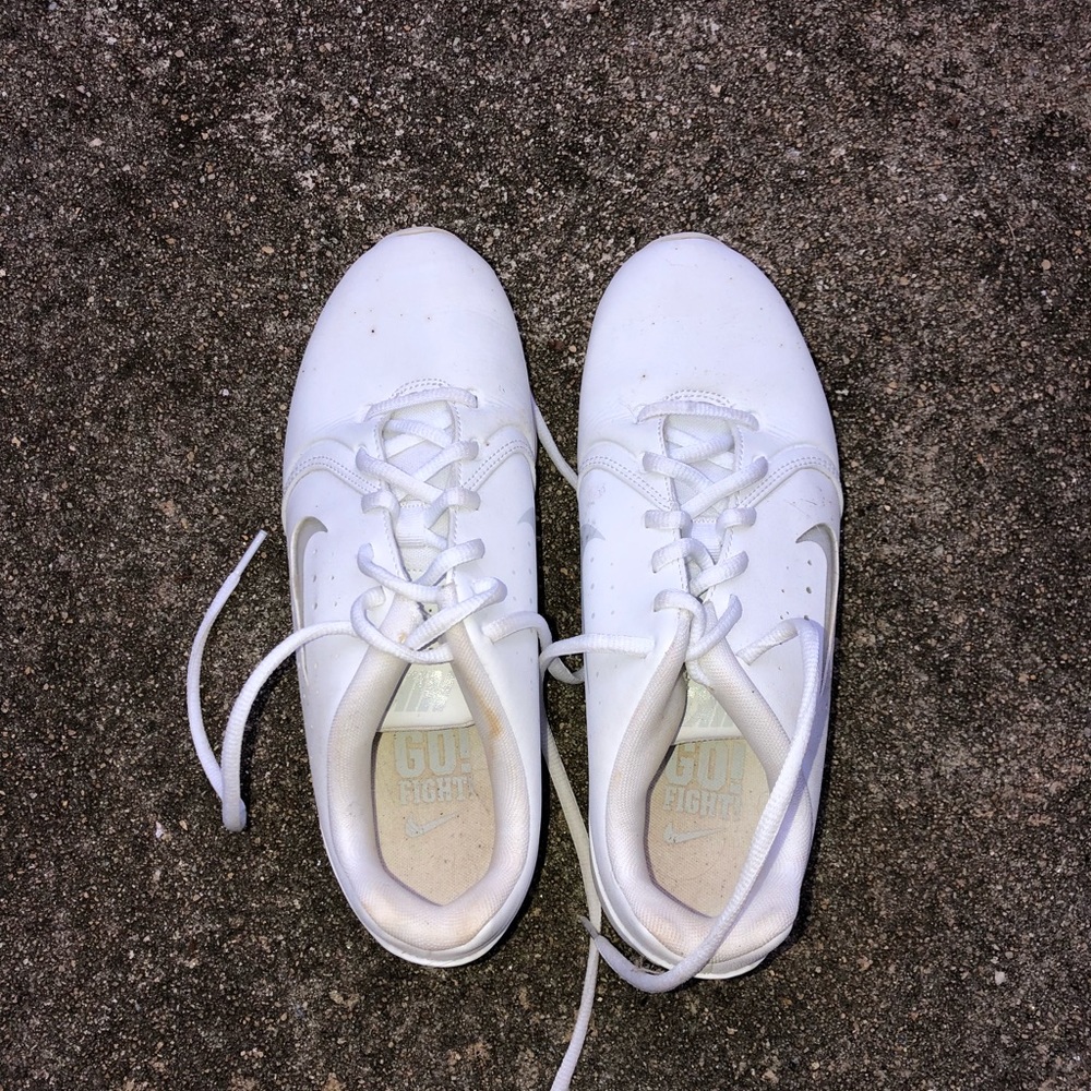 Nike Cheer Shoes size 8